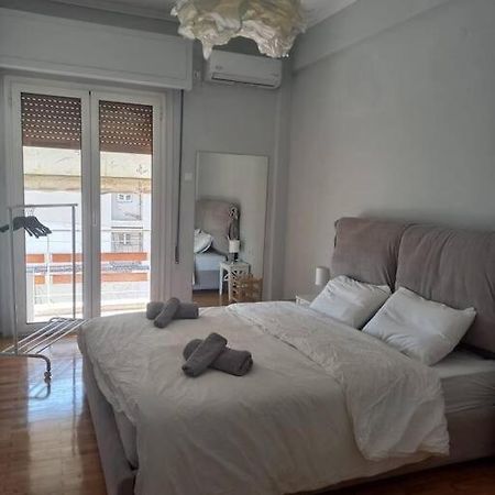 Ferienwohnung Acropolis Casa 2Bdr/2Bthr W/Hot Tub-3Mins To Plaka Athen Exterior foto