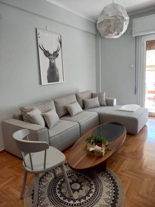 Ferienwohnung Acropolis Casa 2Bdr/2Bthr W/Hot Tub-3Mins To Plaka Athen Exterior foto